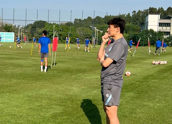 半场结束，国米3-0乌迪内斯。